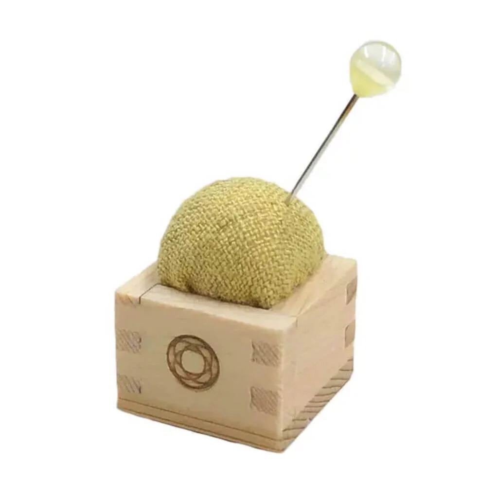 Cohana Masu Mini Nidaelkissen mit Nadel - Image 3