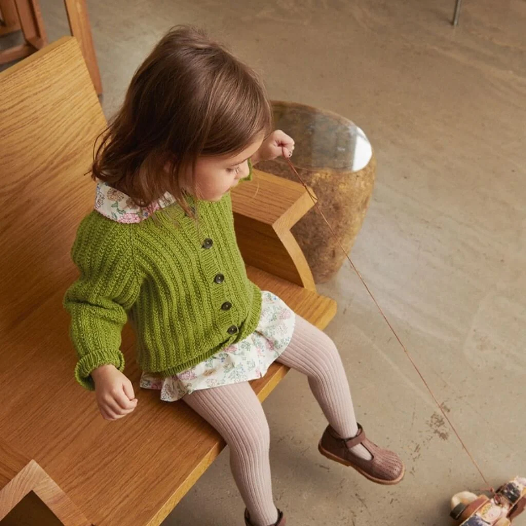 Ellis Cardigan Baby Strickanleitung - Sandnes Garn (Heft) - Image 14