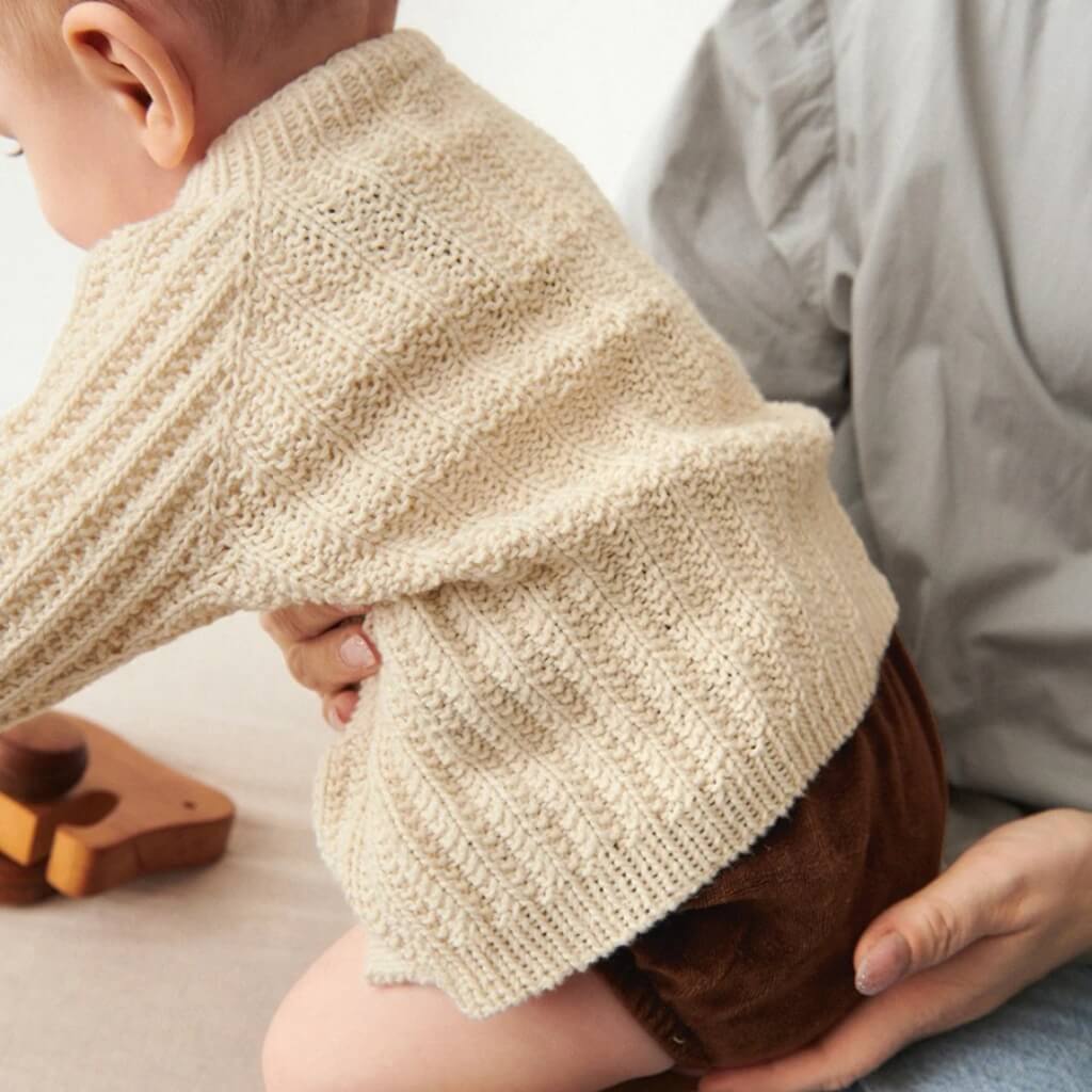 Ellis Cardigan Baby Strickanleitung - Sandnes Garn (Heft) - Image 3