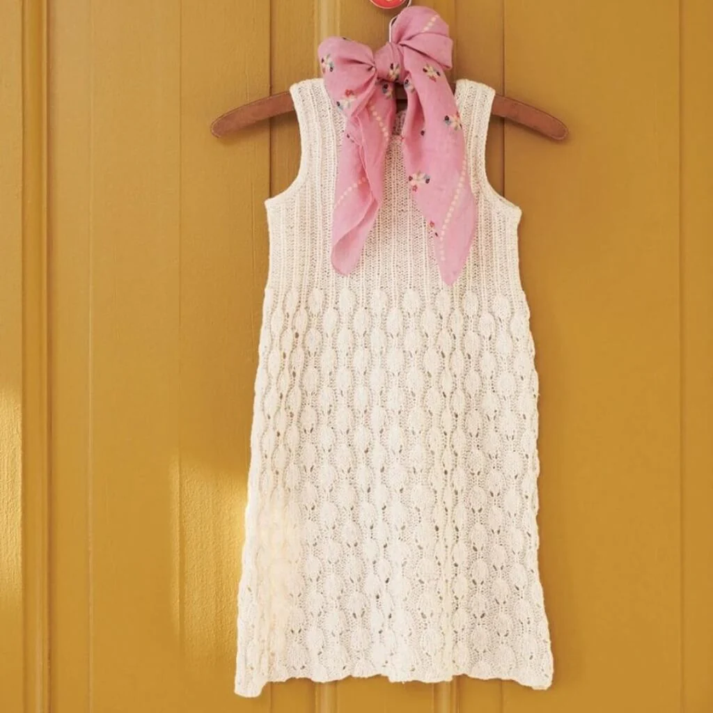 Baby Kleid Lilja Strickanleitung - Sandnes Garn (Heft) - Image 2
