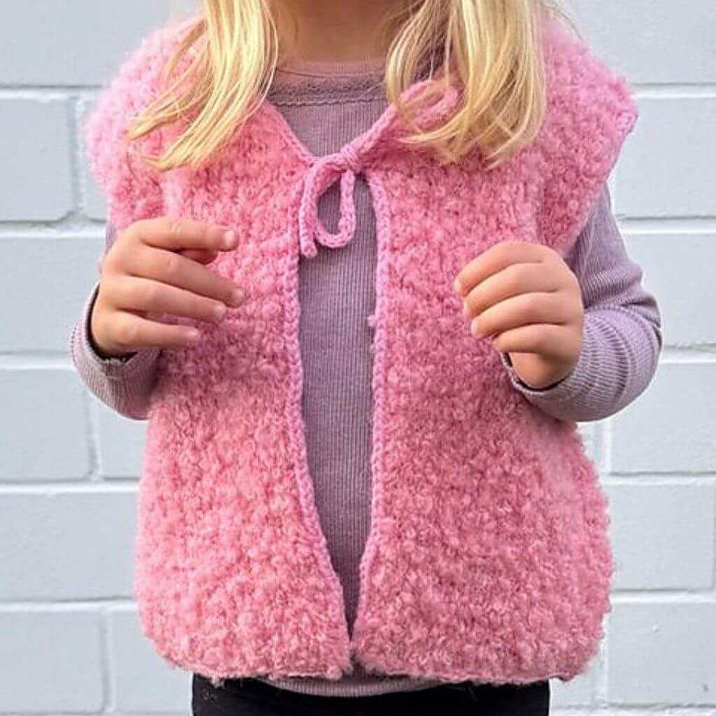 Mini Fluffy Fleece Vest Strickanleitung - Knitmitjo (PDF) - Image 2