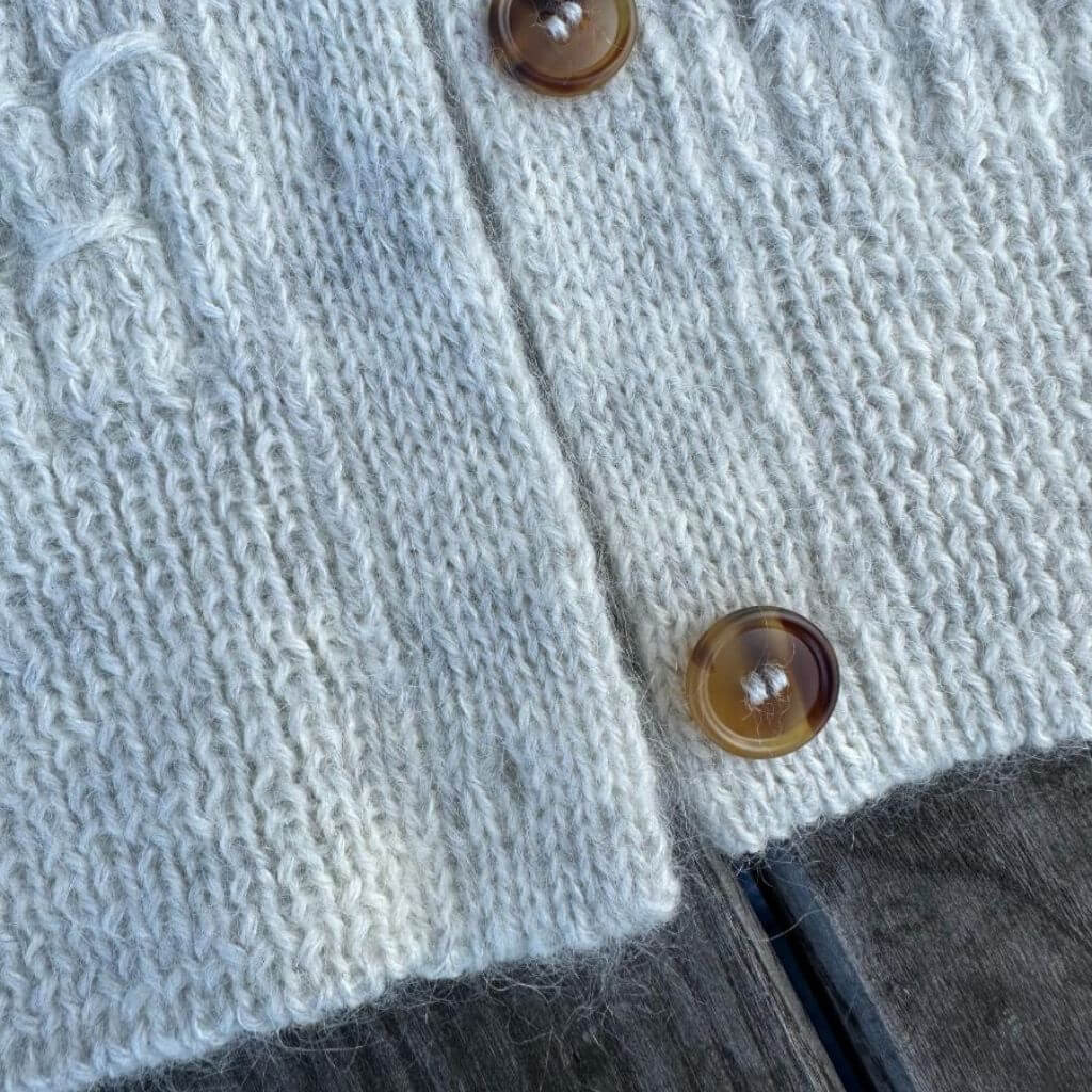 Jenny Jacket V-Neck Strickanleitung - PetiteKnit (Heft) - Image 7